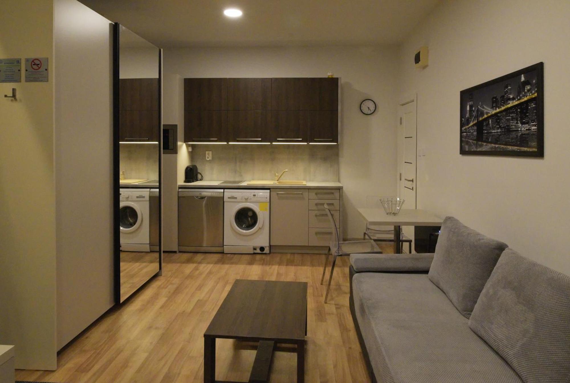 Nice Home Apartment 2 Abda Exteriér fotografie